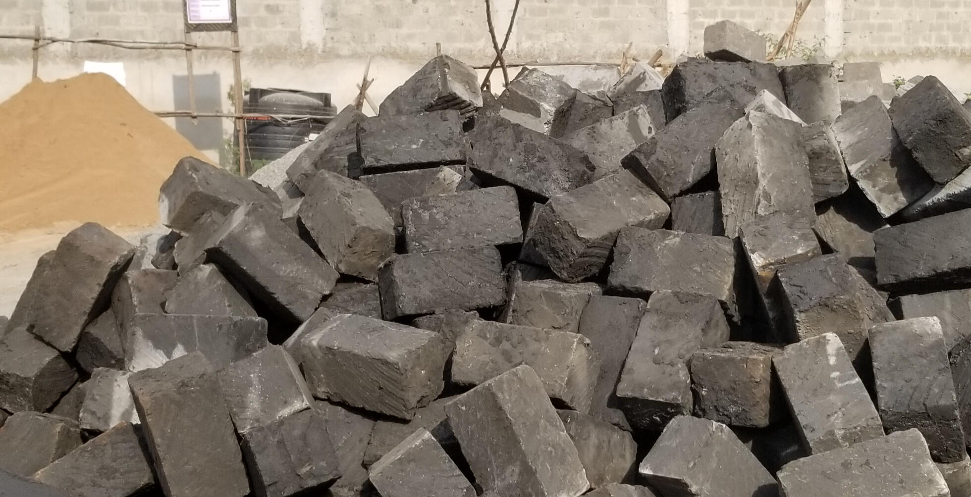 Machine cut stone for sale in Kenya