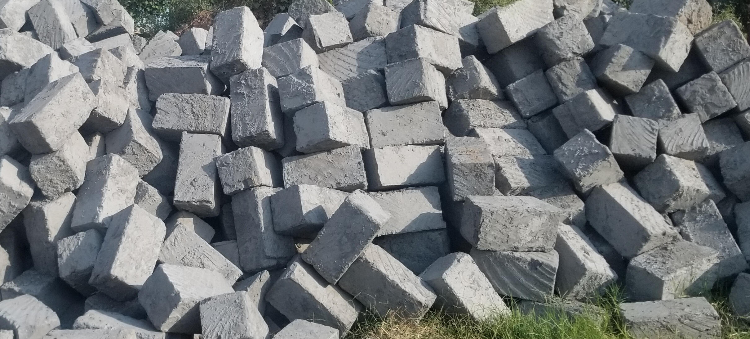Machine cut stone for sale in Kenya